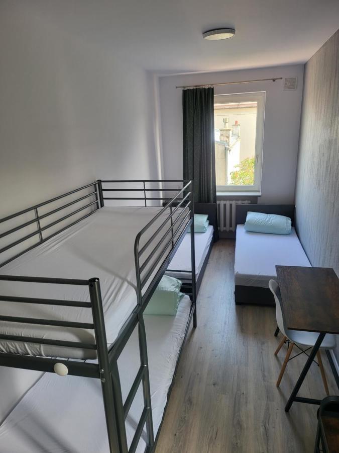 Rooms4Rest Wiertnicza - Private Rooms For Tourists - Atr Consulting Sp, Z O,O, Warsaw Exterior photo